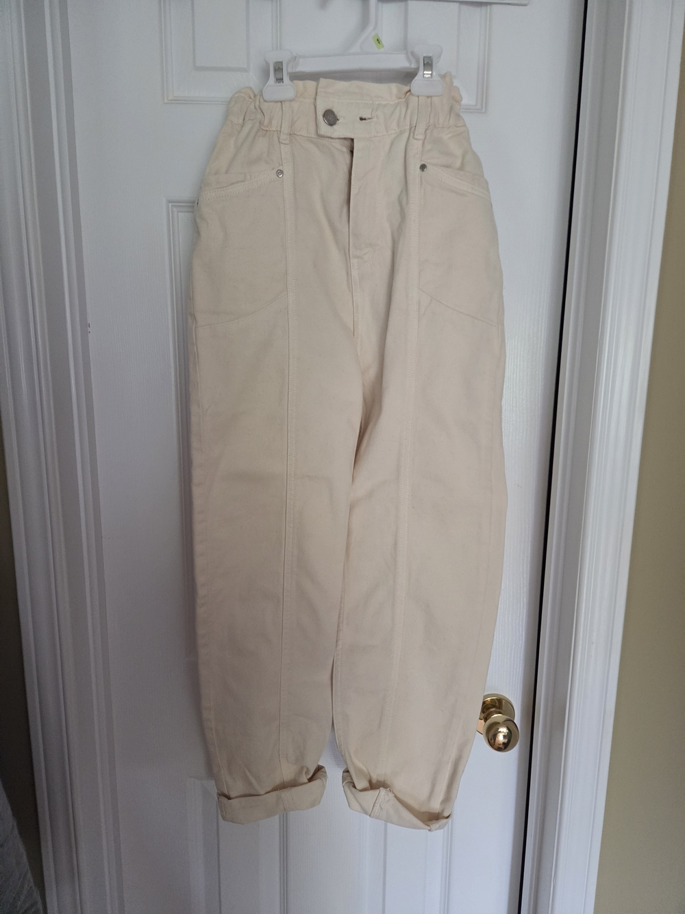 Zara Cream Boyfriend Jeans